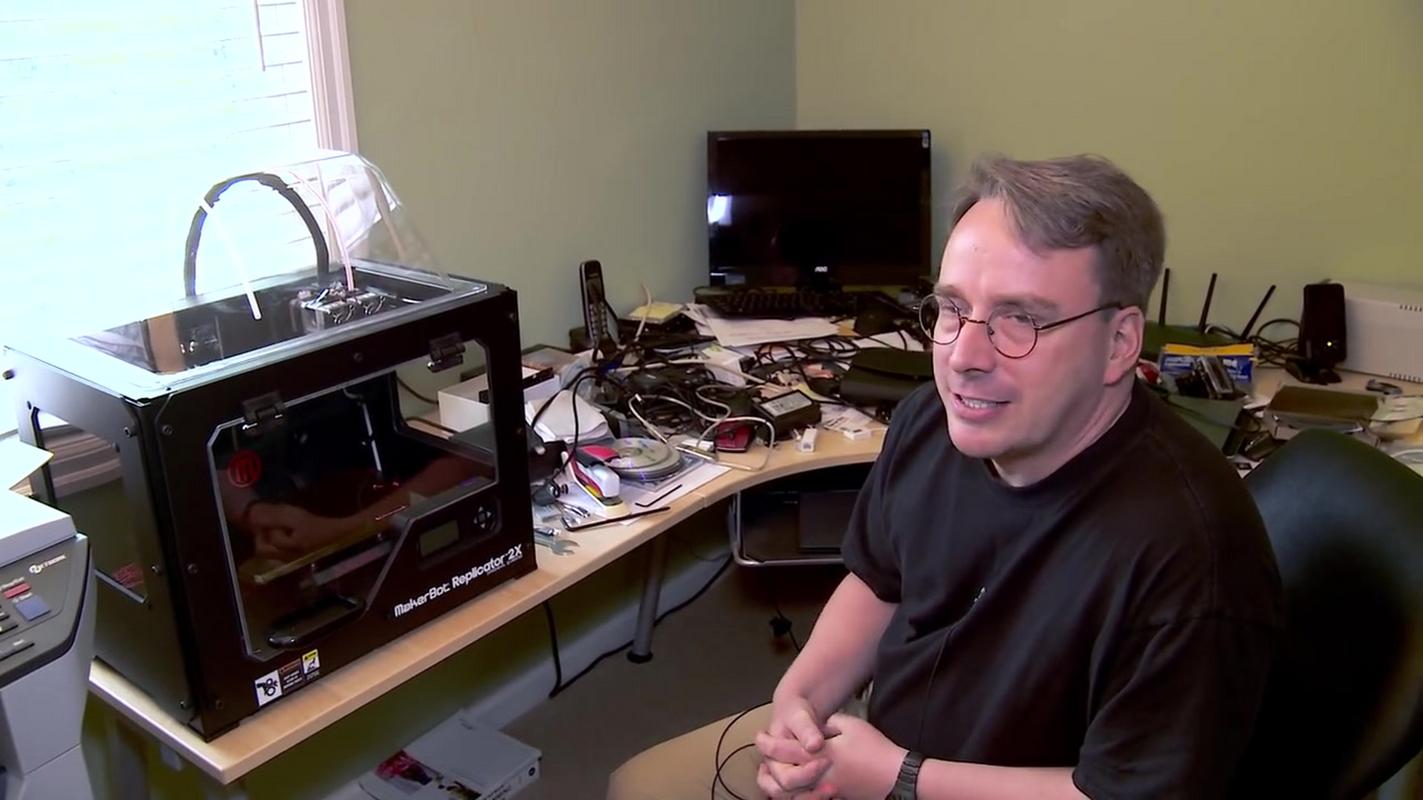 Linux操作系统发展历史_为什么中国需要一个团队而Linus一个人就能创造强大的操作系统_w3c linux