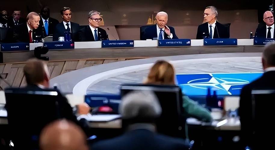 国产操作系统基于linux_国产操作系统linux_国产操作系统使用linux的法律问题