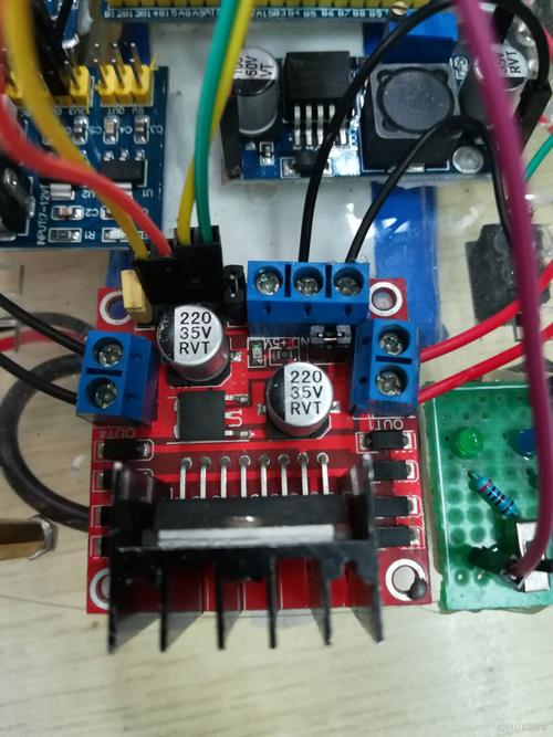 I2C总线在uClinux操作系统下的驱动程序设计_linux i2c 驱动_uCLinux I2C总线驱动程序设计