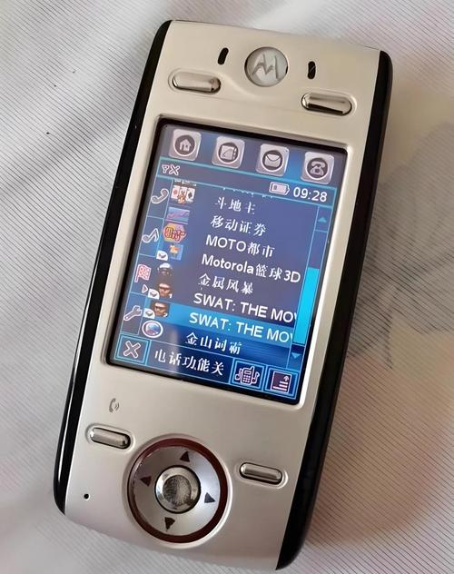 摩托罗拉linux手机_摩托罗拉手机铃声怎么设置_摩托罗拉手机铃声原版mp3